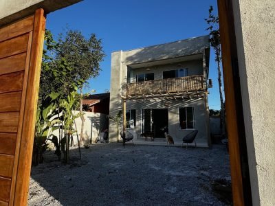 Diária – ARRAIAL D’AJUDA! CASA ACOMODA ATÉ 1O PESSOAS!