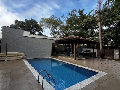 Casa a 50 metros do mar / 3 dormitórios/ estrada da balsa