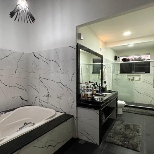 865d5501-e9c1-44e3-ace8-381aa6ff3555