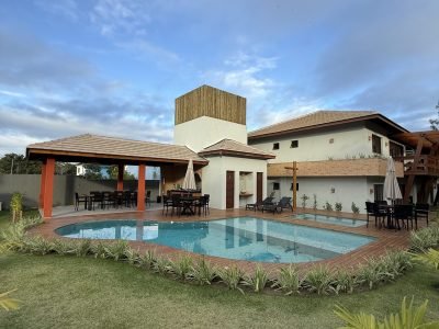 Apartamento / Locação / Praia Pitinga